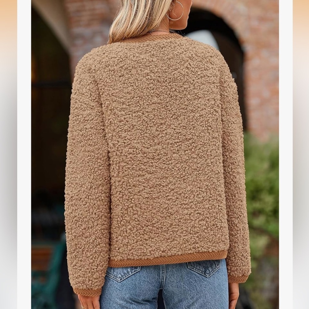 NWT Faux Fur Fall Fuzzy Fleece Button up Shearling Cropped Jackets Coat Small - Picture 2 of 6